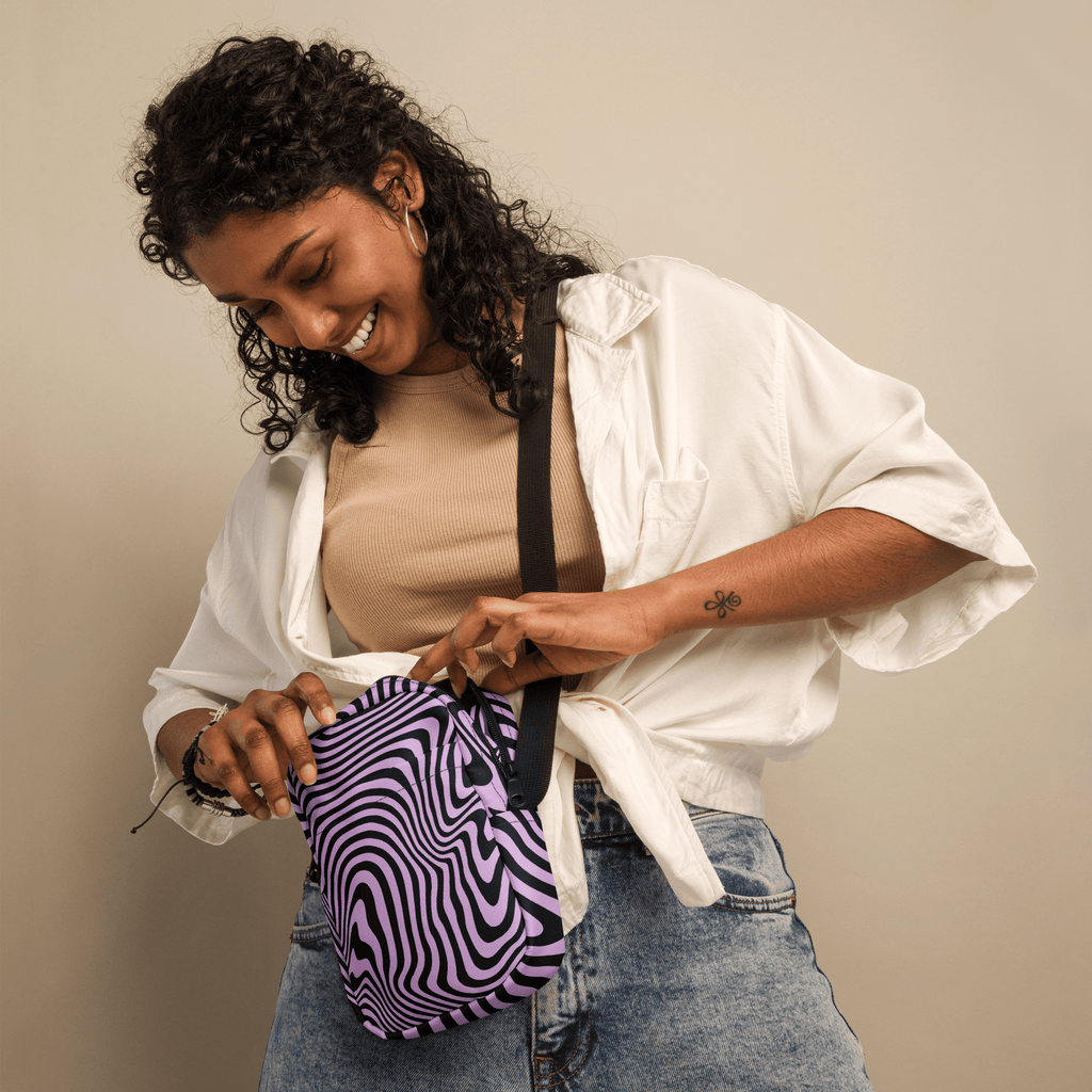 Retro Ripple Crossbody Bag